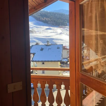 Mansarda Con Vista Panoramica Su Pista Stelvio A 아파트